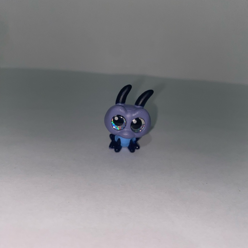 Disney Doorables – Cri-Kee (Mulan)